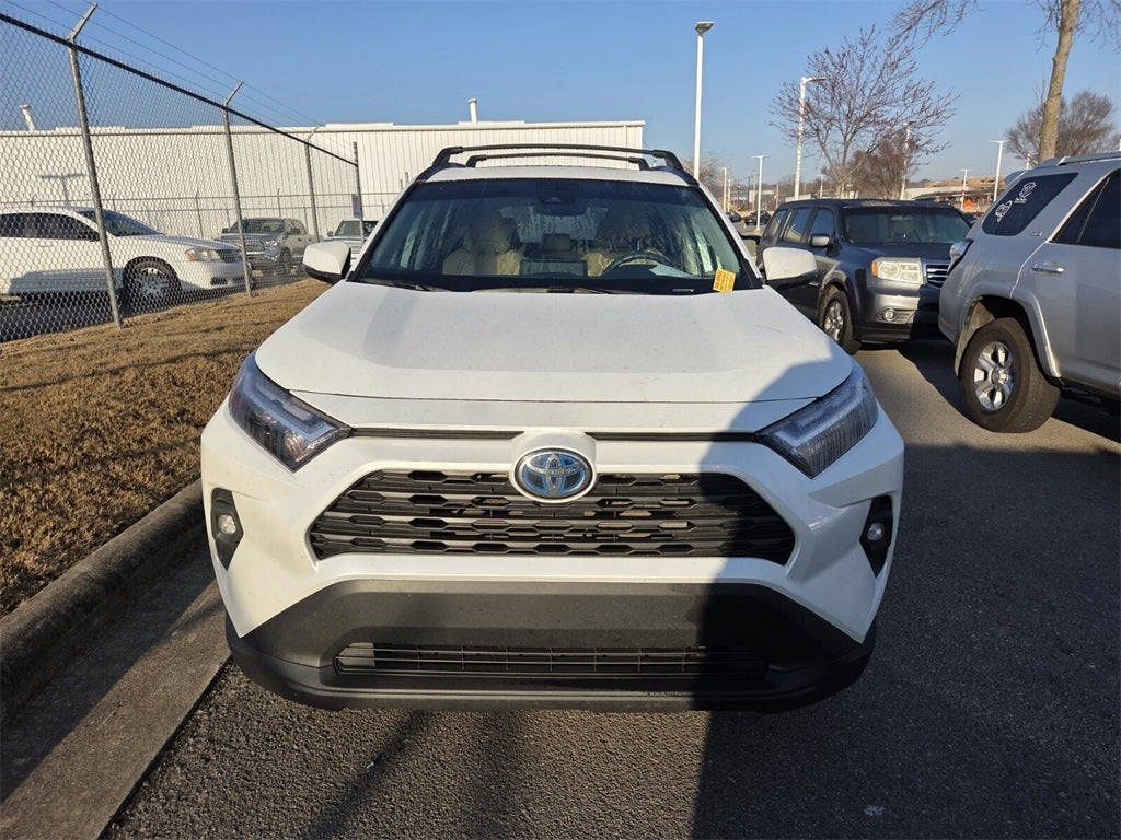 2023 Toyota RAV4 HYBRID XLE Premium