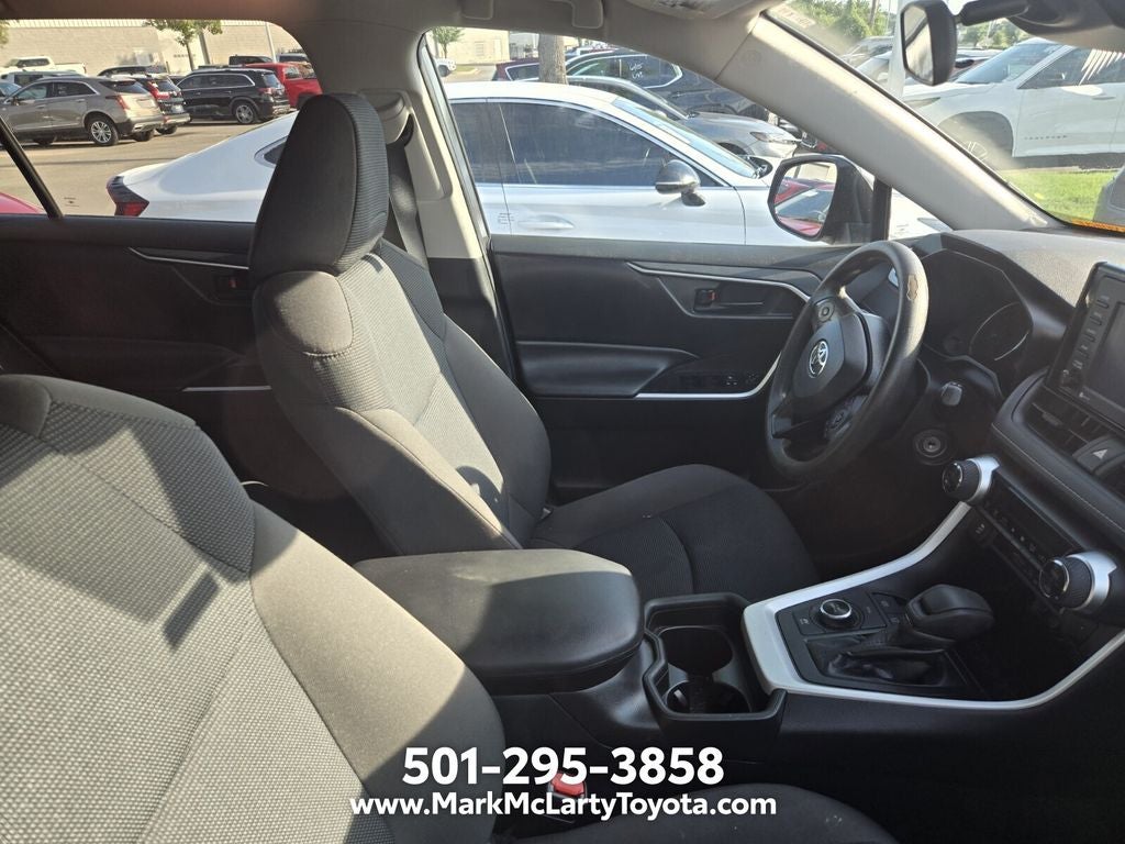 2021 Toyota RAV4 Hybrid LE