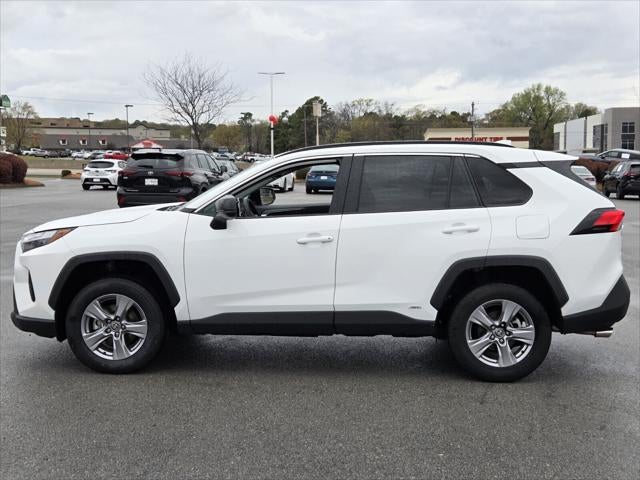 2025 Toyota RAV4 HYBRID LE