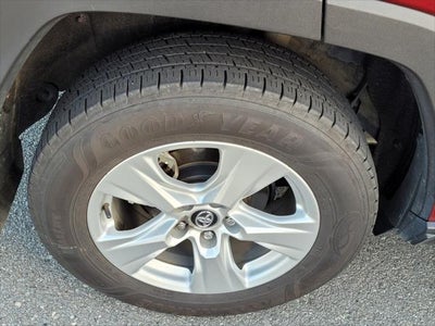 2020 Toyota RAV4 HYBRID XLE