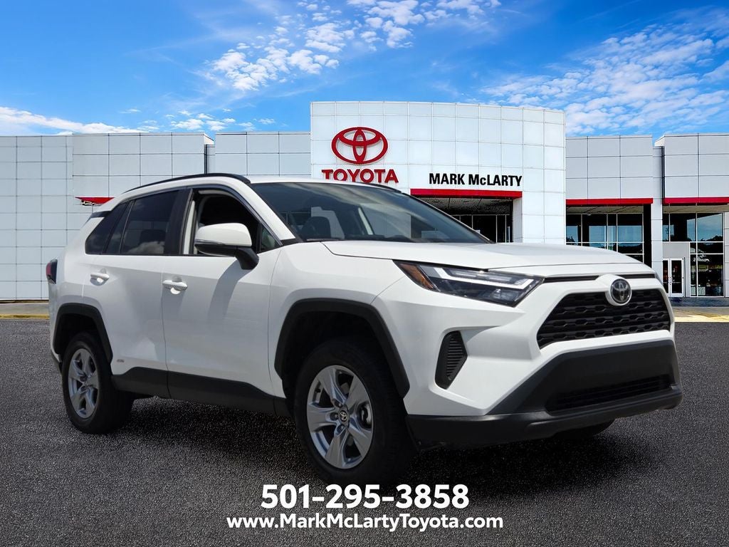 2025 Toyota RAV4 Hybrid XLE