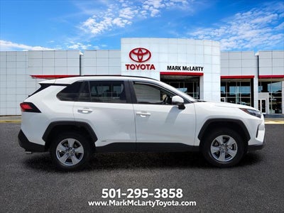 2025 Toyota RAV4 Hybrid XLE