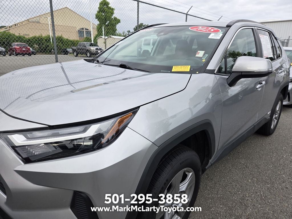 2025 Toyota RAV4 Hybrid XLE