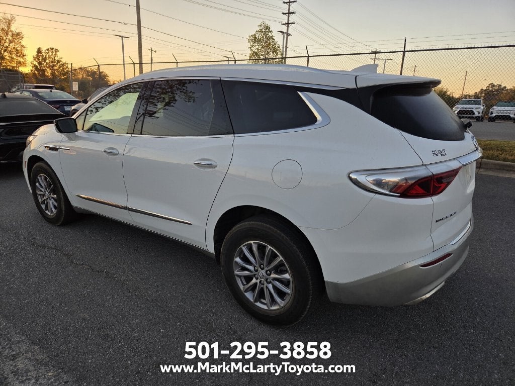 2023 Buick Enclave Essence