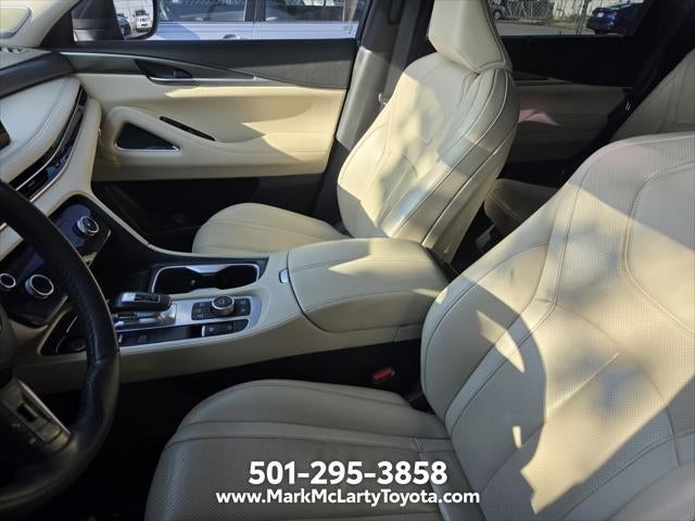 2024 INFINITI QX60 LUXE