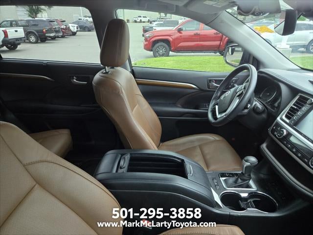 2019 Toyota Highlander Limited Platinum