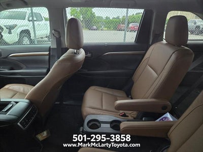 2019 Toyota Highlander Limited Platinum