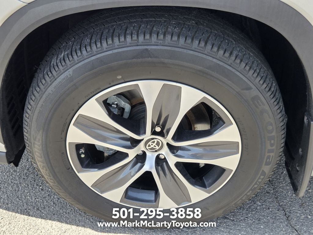 2022 Toyota HIGHLANDER HYBRD XLE