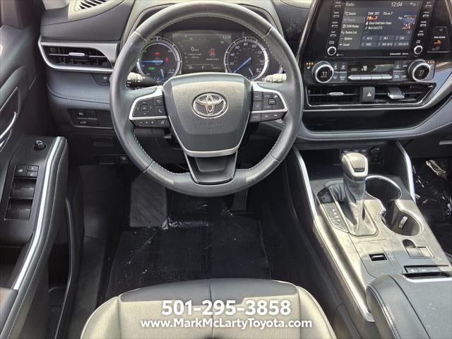 2022 Toyota HIGHLANDER HYBRD XLE