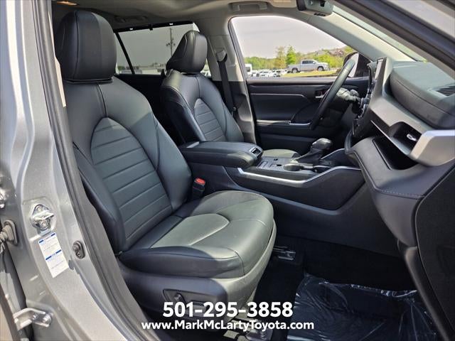2022 Toyota HIGHLANDER HYBRD XLE