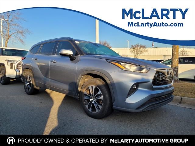 2020 Toyota HIGHLANDER XLE