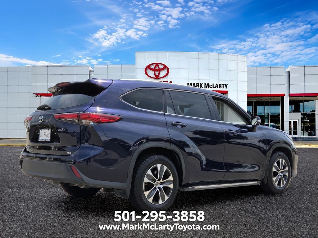 2022 Toyota Highlander XLE