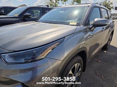 2026 Toyota Highlander Hybrid XLE