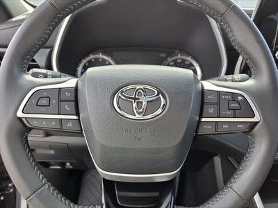 2024 Toyota HIGHLANDER XSE