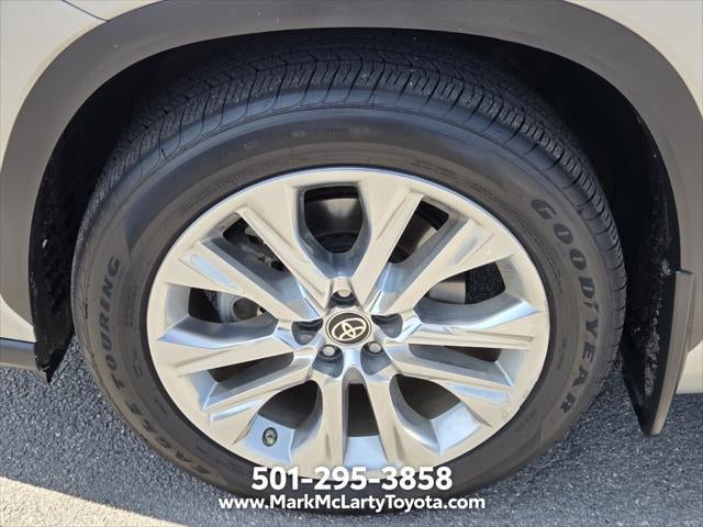 2023 Toyota HIGHLANDER Limited