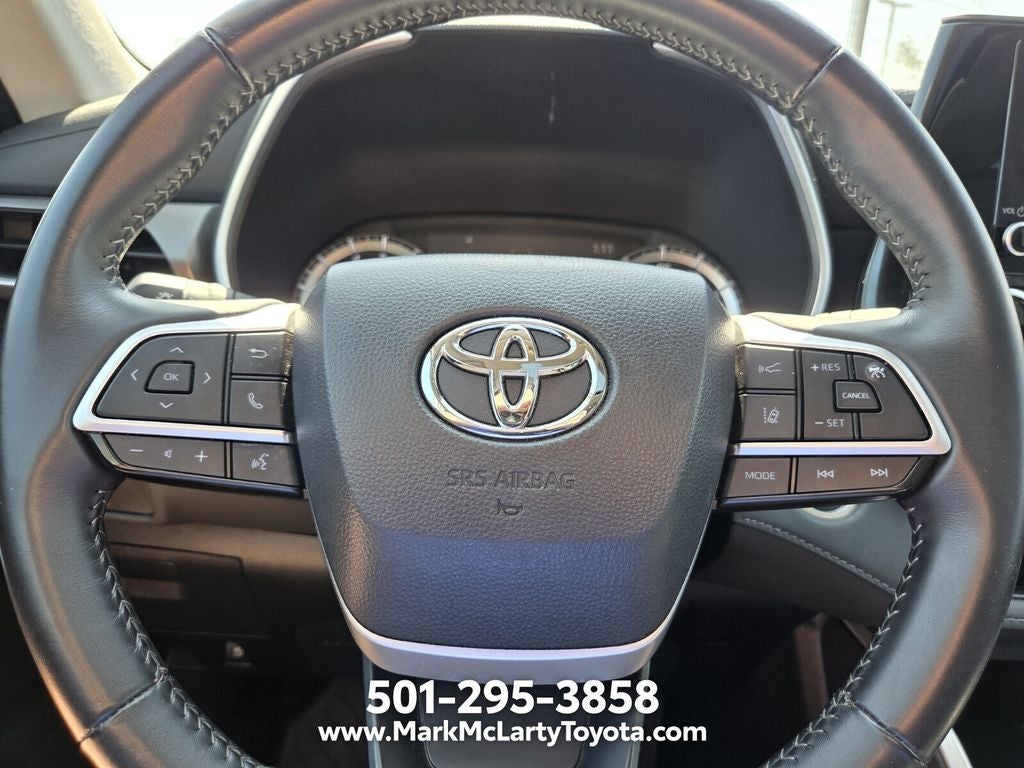 2025 Toyota Highlander XLE