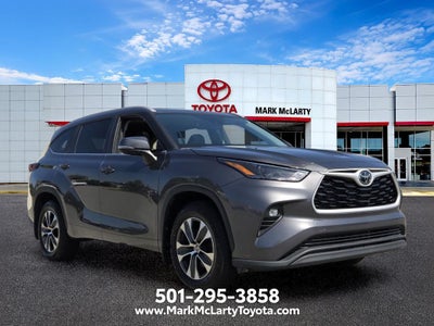 2025 Toyota Highlander XLE