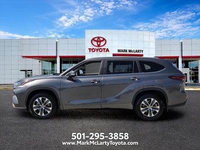 2025 Toyota Highlander XLE