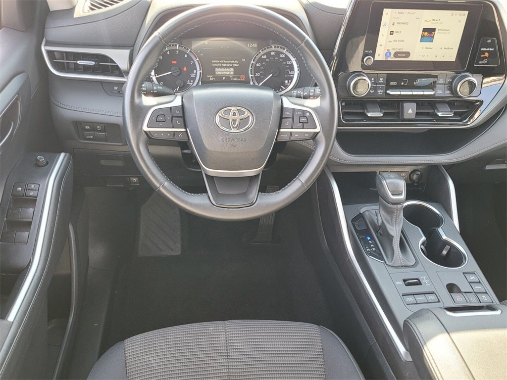 2024 Toyota HIGHLANDER LE AWD
