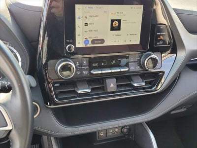 2024 Toyota HIGHLANDER LE AWD