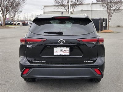 2025 Toyota HIGHLANDER XLE