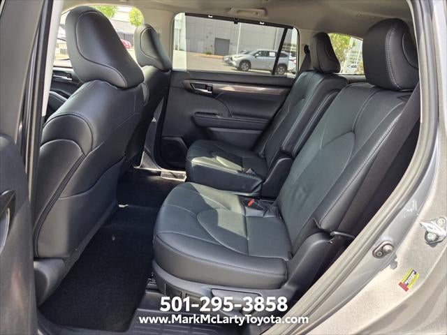 2026 Toyota HIGHLANDER Limited