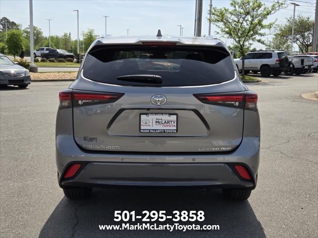 2026 Toyota HIGHLANDER Limited