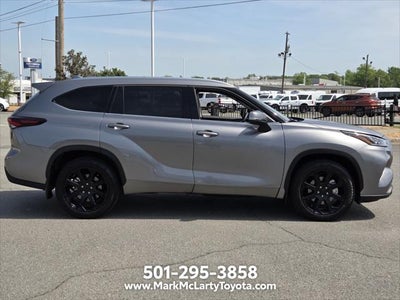 2026 Toyota HIGHLANDER Limited