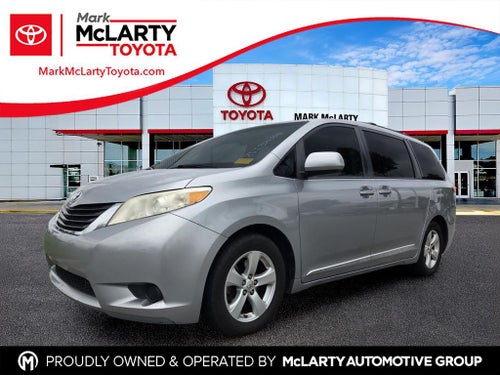 2013 Toyota SIENNA LE 3.5L LE 8 Passenger