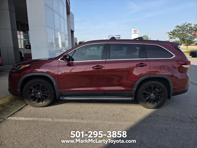 2019 Toyota Highlander SE