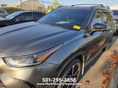 2022 Toyota Highlander XSE