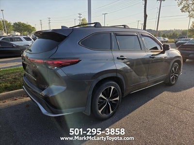 2022 Toyota Highlander XSE