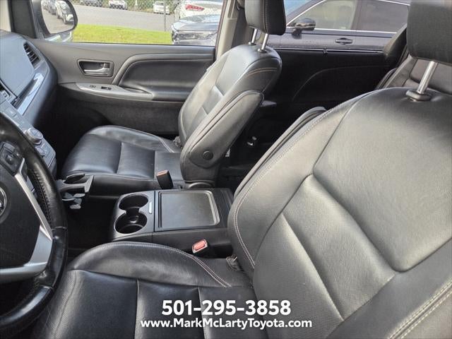 2019 Toyota Sienna SE 8 Passenger