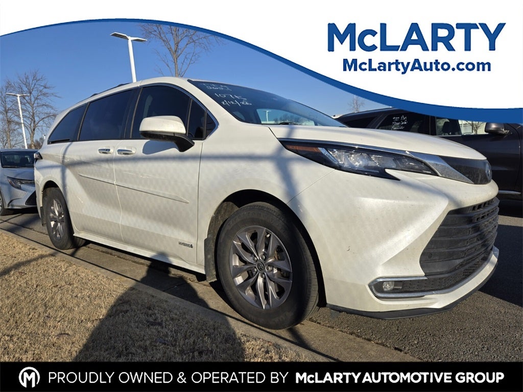 2021 Toyota SIENNA XLE XLE