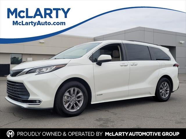 2021 Toyota SIENNA XLE AWD XLE 7 Passenger