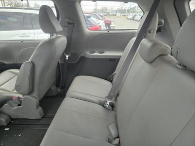 2019 Toyota SIENNA XLE 3.5L XLE 7 Passenger
