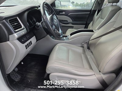 2017 Toyota Highlander Limited