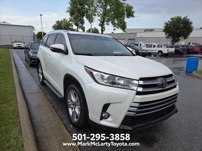 2017 Toyota Highlander Limited