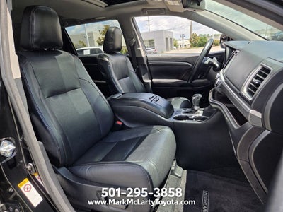 2017 Toyota Highlander Limited