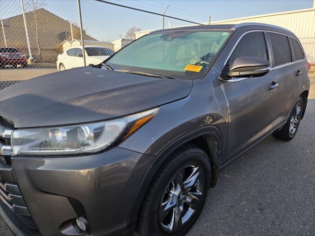 2018 Toyota HIGHLANDER Limited Platinum