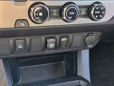 2018 Toyota TACOMA SR5 SR5 V6