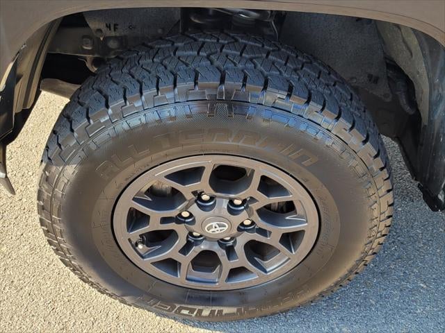 2018 Toyota TACOMA SR5 SR5 V6