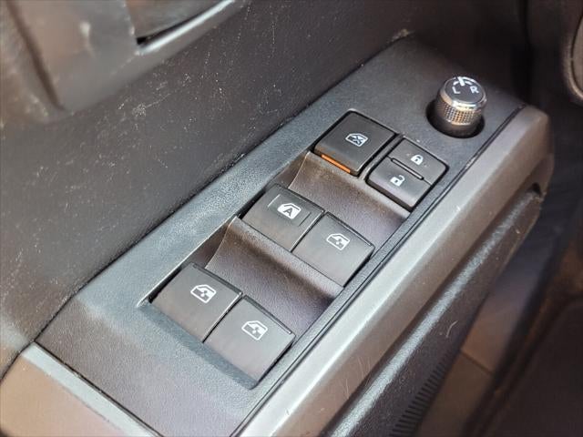 2018 Toyota TACOMA SR5 SR5 V6