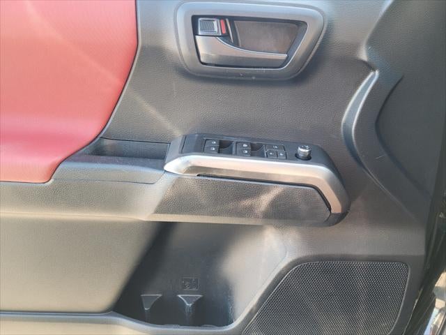 2018 Toyota TACOMA SR5 SR5 V6