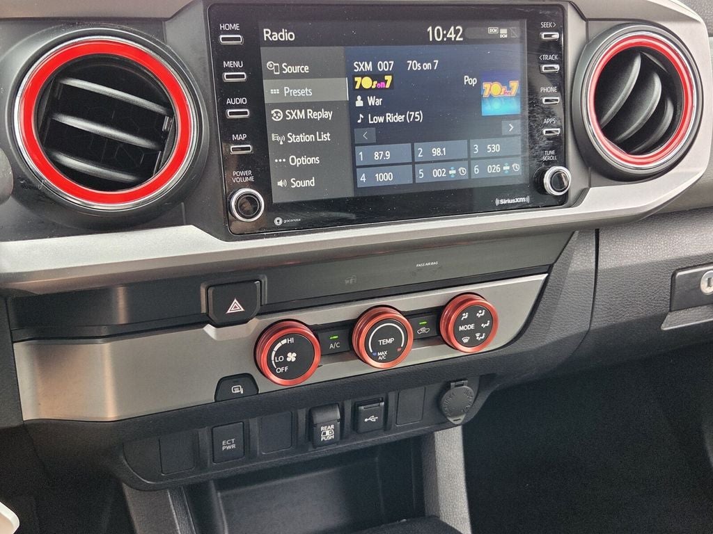 2020 Toyota TACOMA SR5 SR5 V6