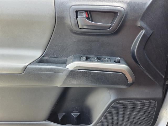 2020 Toyota TACOMA SR5 SR5 V6