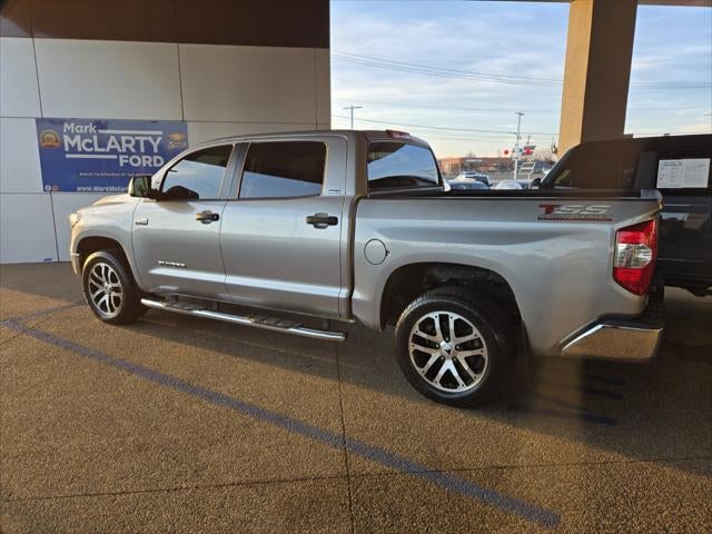 2018 Toyota TUNDRA 4X4 SR5