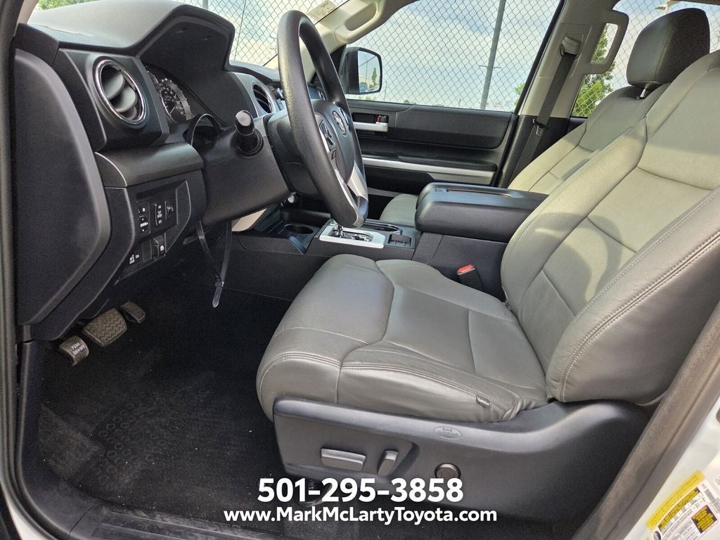 2017 Toyota Tundra SR5