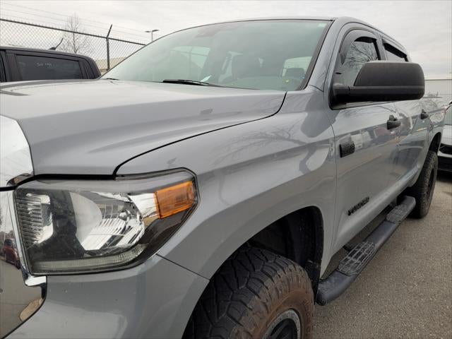 2020 Toyota TUNDRA 4X4 SR5