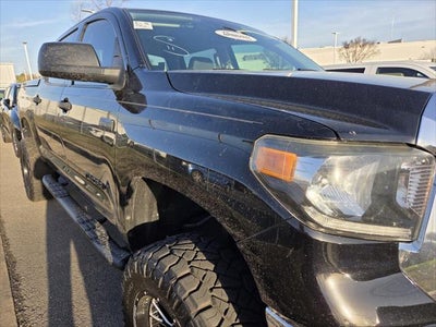 2020 Toyota TUNDRA 4X2 SR5